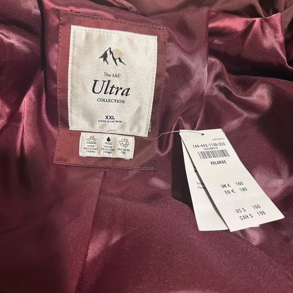NWT Abercrombie & Fitch Burgundy Ultra Collection Puffer Jacket XXL - Picture 3 of 5